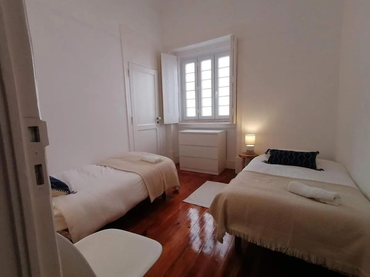 Stunning Apartment Marques De Pombal Lisboa